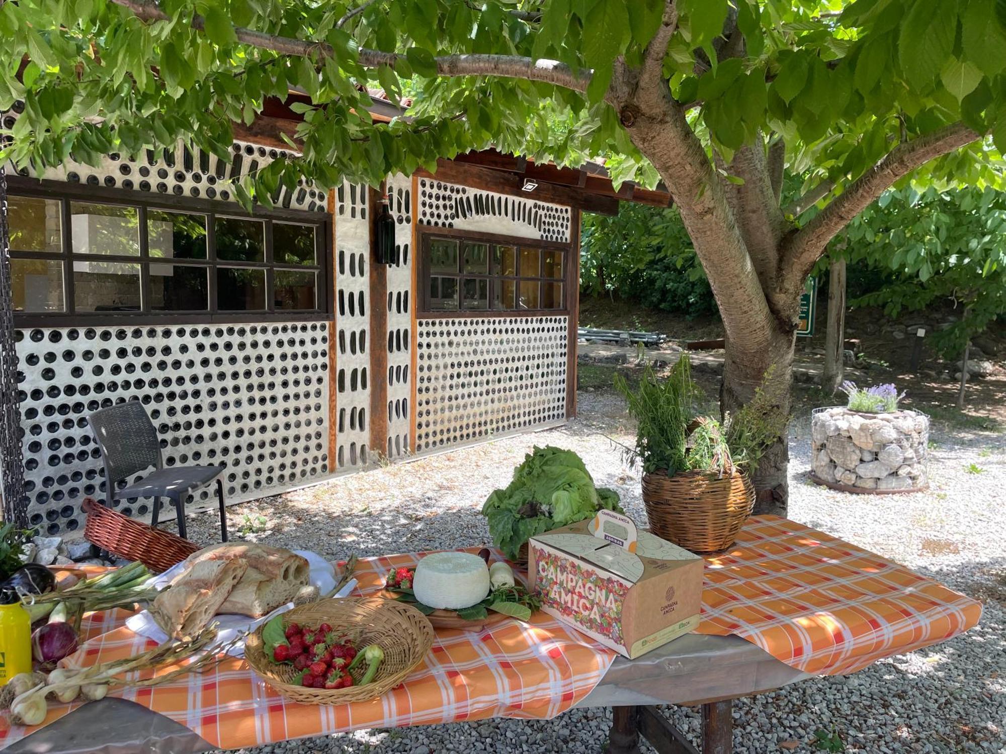 Agriturismo La Locanda Del Parco โมราโนคาลาโบร ภายนอก รูปภาพ