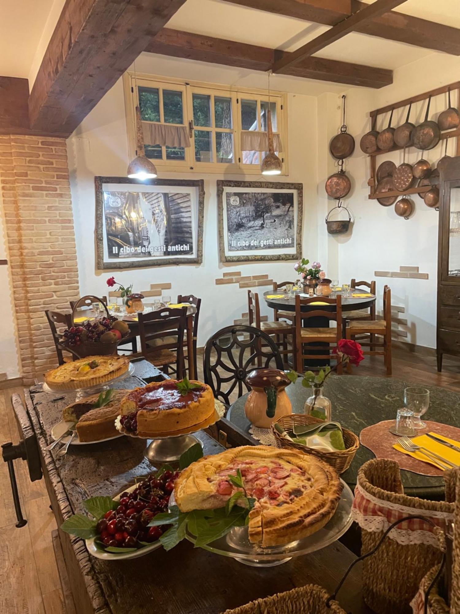 Agriturismo La Locanda Del Parco โมราโนคาลาโบร ภายนอก รูปภาพ