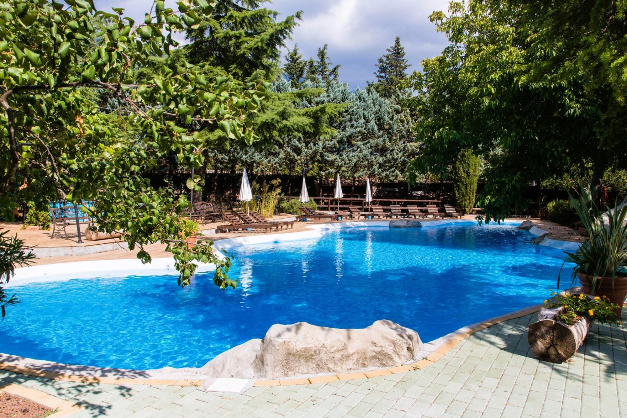 Agriturismo La Locanda Del Parco โมราโนคาลาโบร ภายนอก รูปภาพ